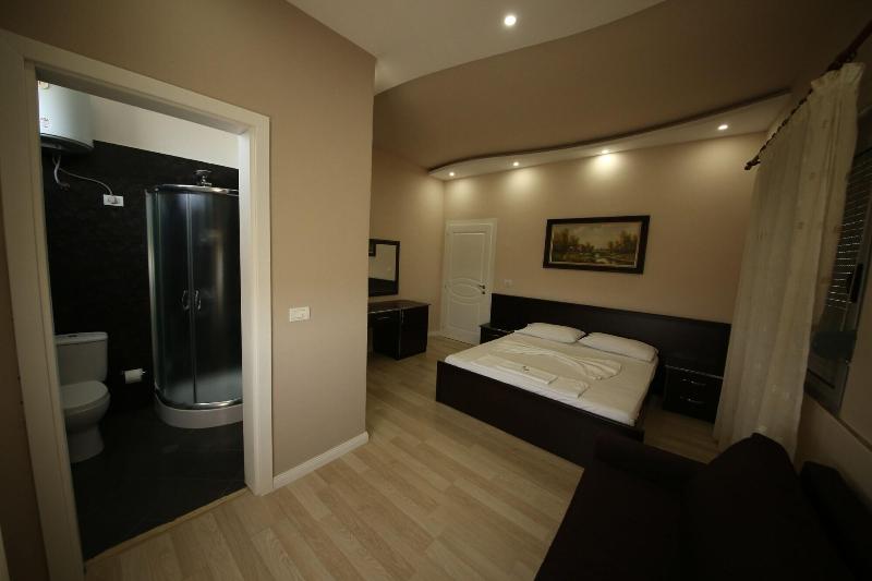 Hotel Holiday image