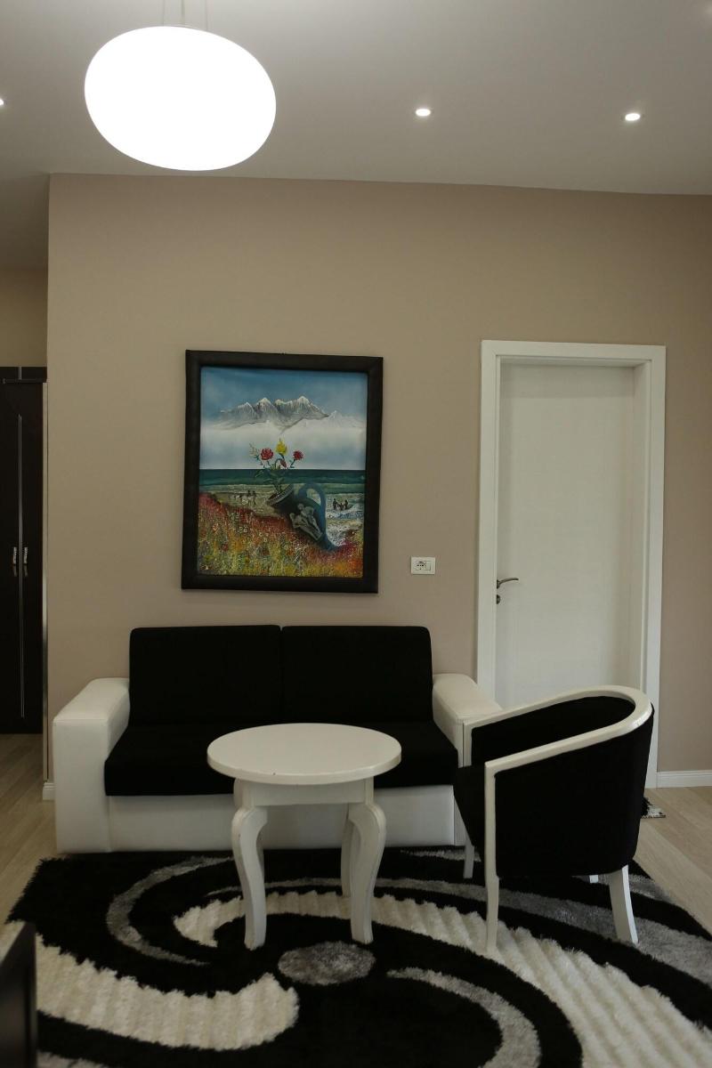 Hotel Holiday image