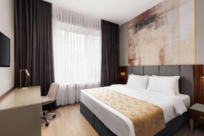 Tbilisi Chambers Trademark Collection By Wyndham image
