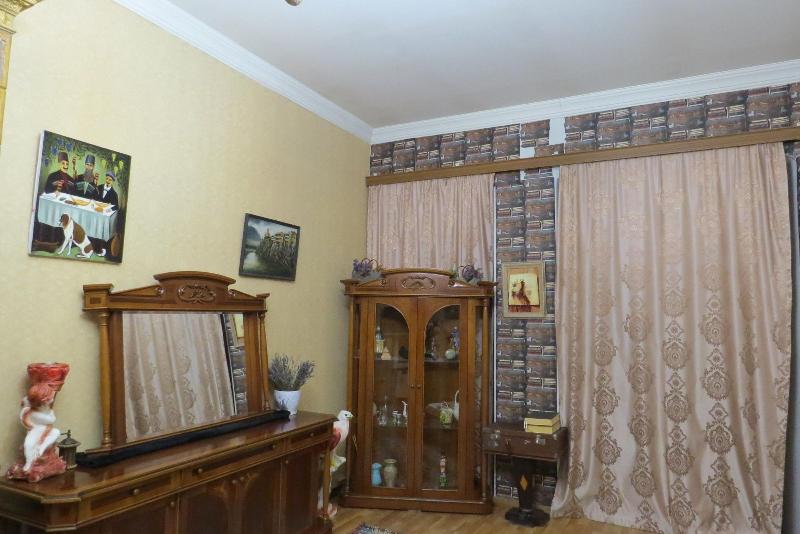 Old Vino House image