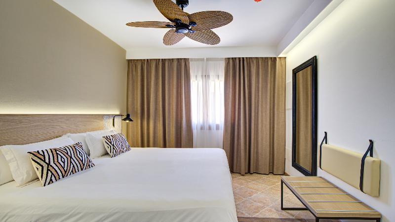 Arena Castillo Hotel image