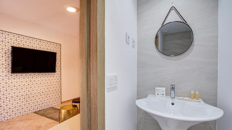Arena Castillo Hotel image