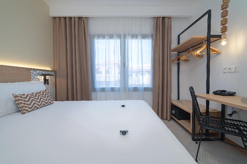 Arena Castillo Hotel image