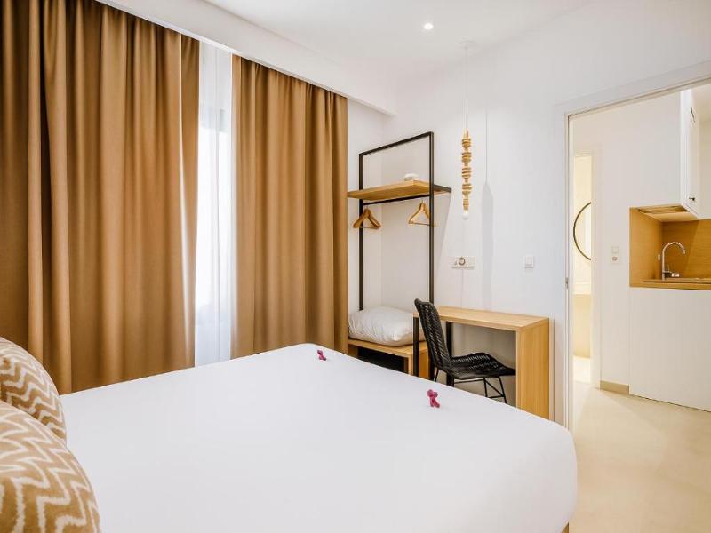 Arena Castillo Hotel image
