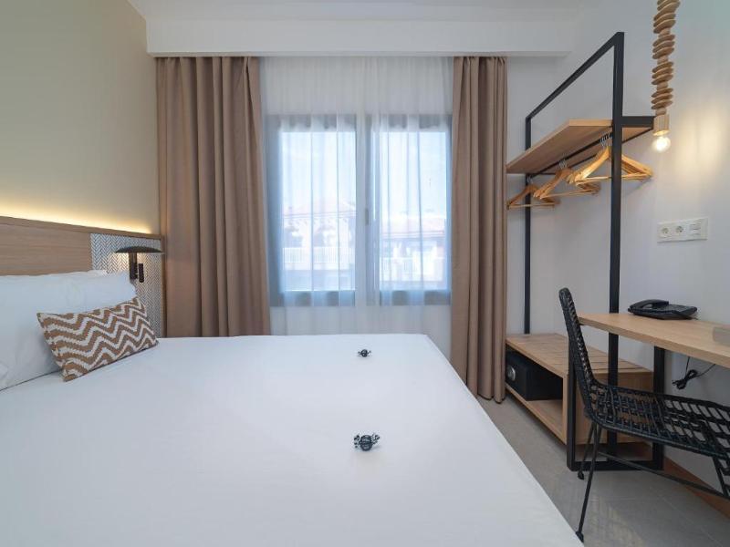 Arena Castillo Hotel image