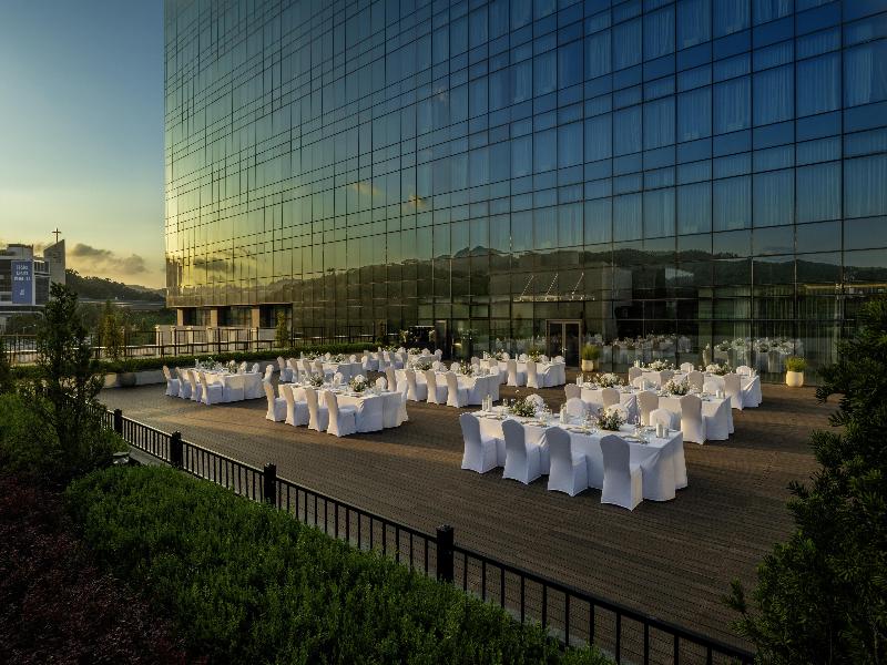 Doubletree By Hilton Seoul Pangyo Residences image