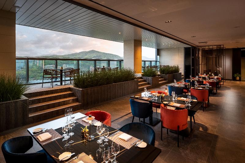Doubletree By Hilton Seoul Pangyo Residences image