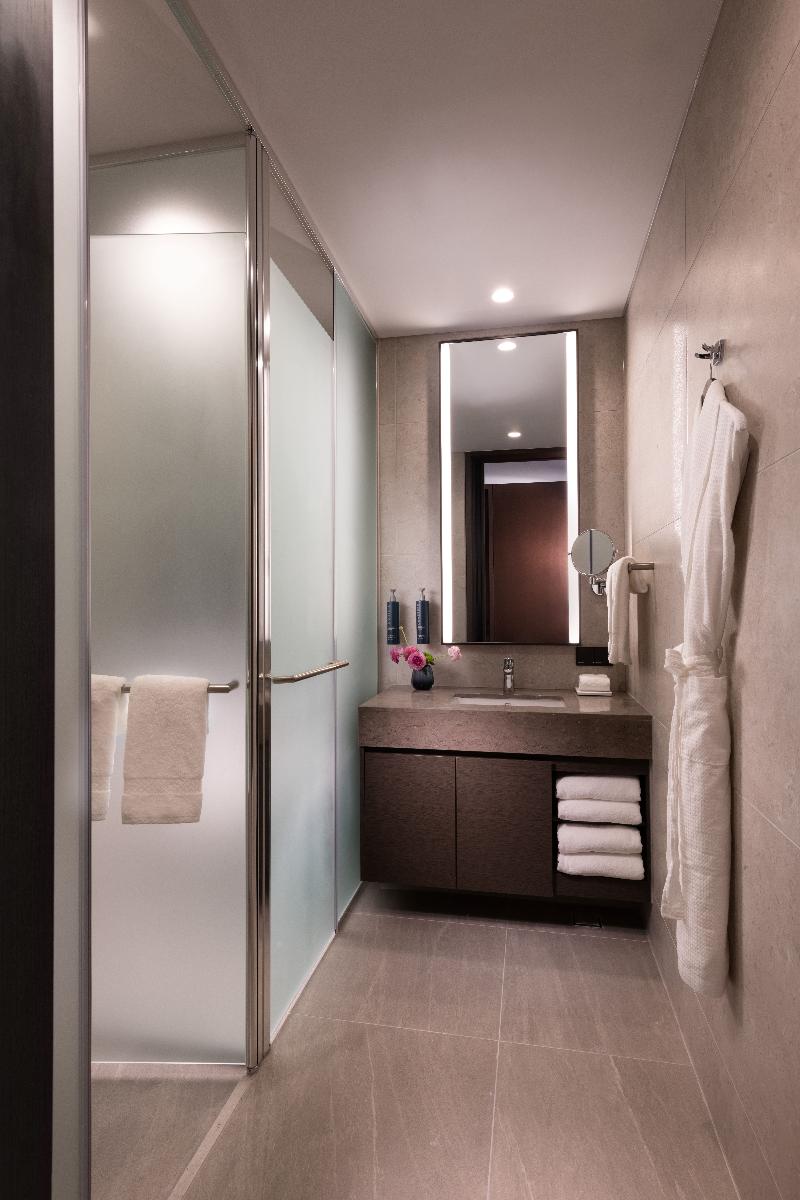 Doubletree By Hilton Seoul Pangyo Residences image