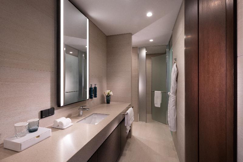 Doubletree By Hilton Seoul Pangyo Residences image
