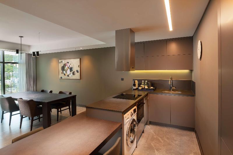 Doubletree By Hilton Seoul Pangyo Residences image