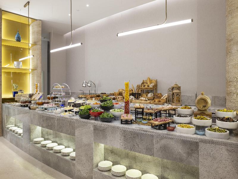Grand Hyatt Izmir Istinyepark image