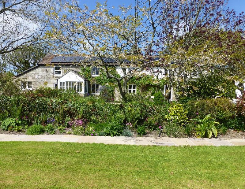 Tresowes Green Cottage image