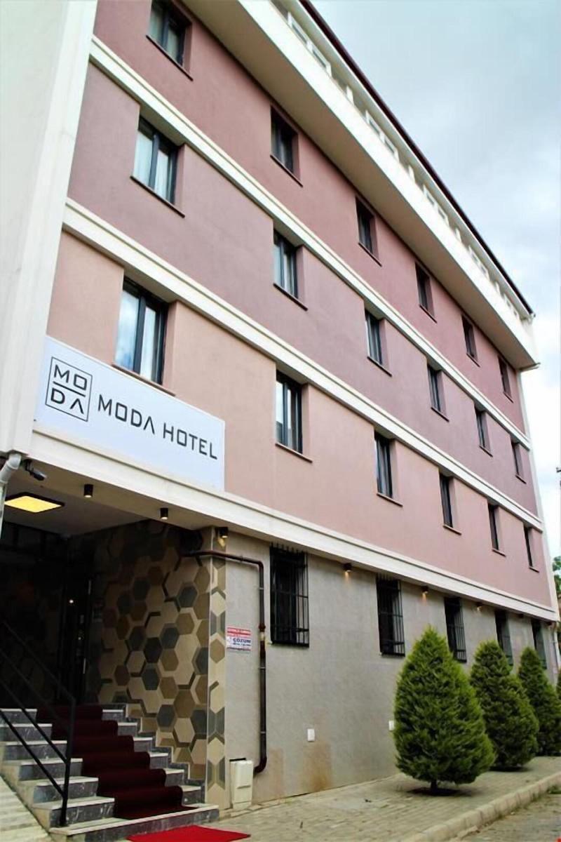 Moda Hotel image