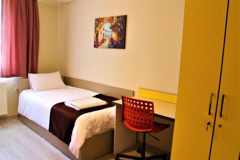 Moda Hotel image