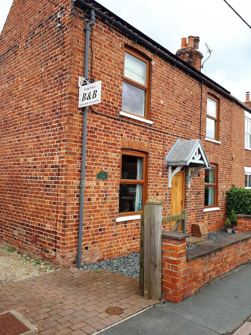 Field View B&b image