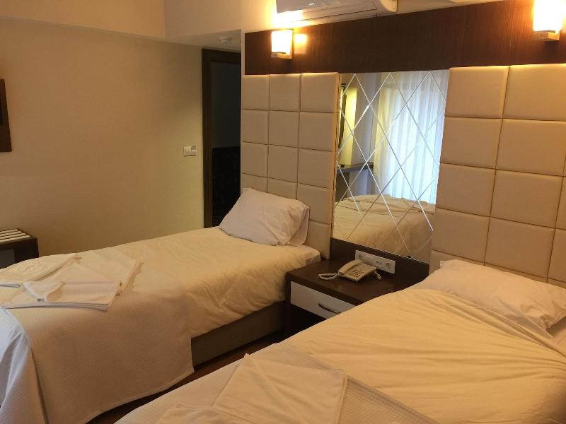 Yuvarlakcay Cinar Butik Otel image