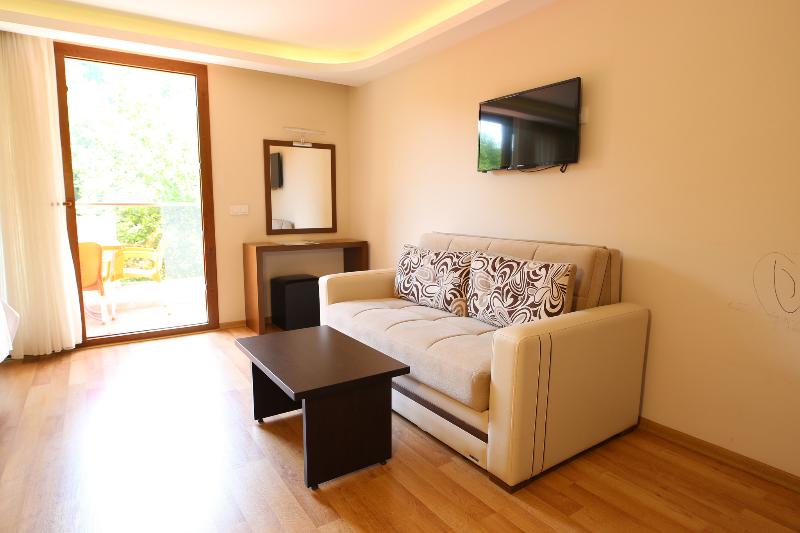 Yuvarlakcay Cinar Butik Otel image