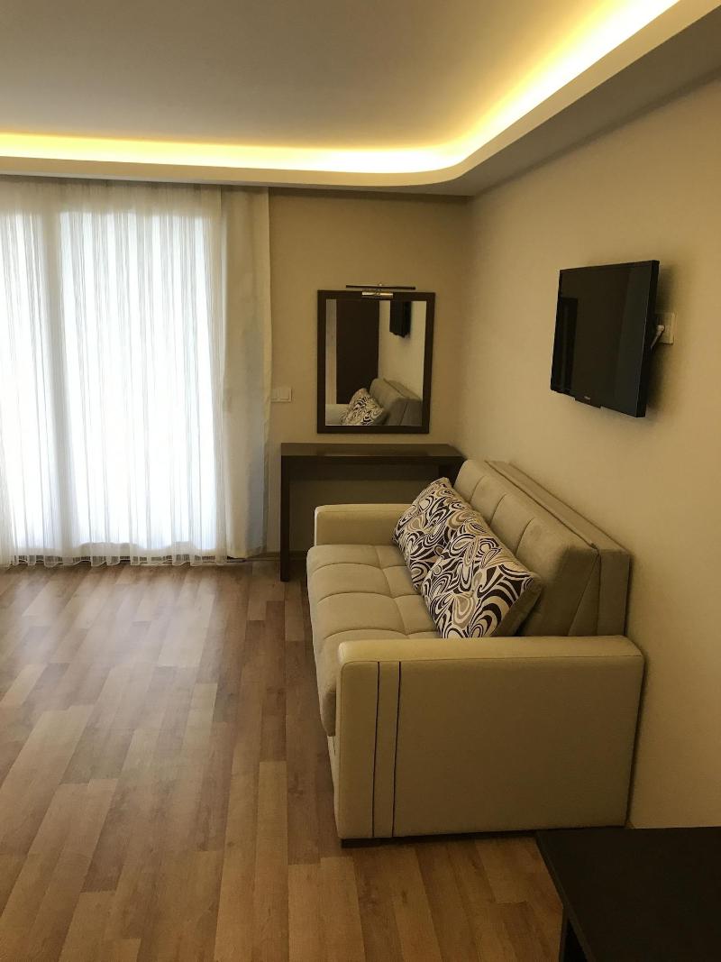 Yuvarlakcay Cinar Butik Otel image