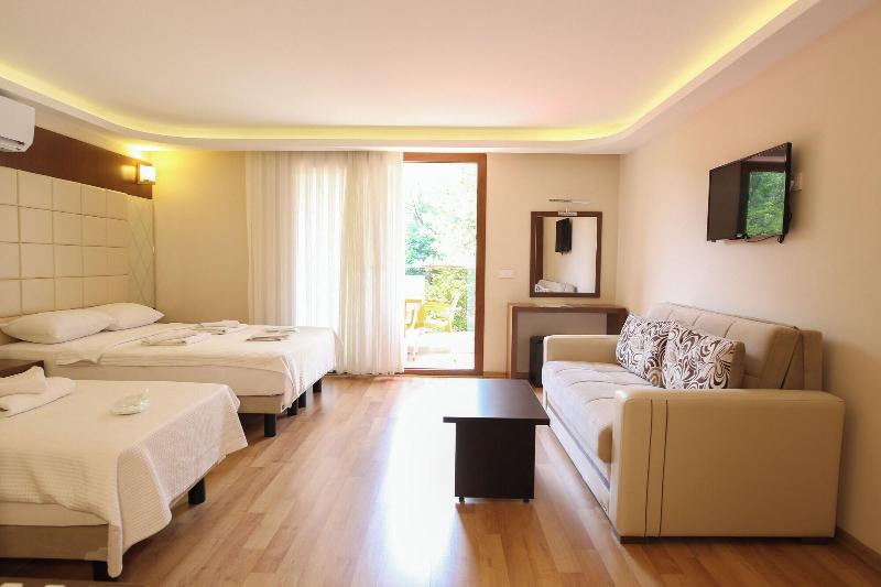 Yuvarlakcay Cinar Butik Otel image