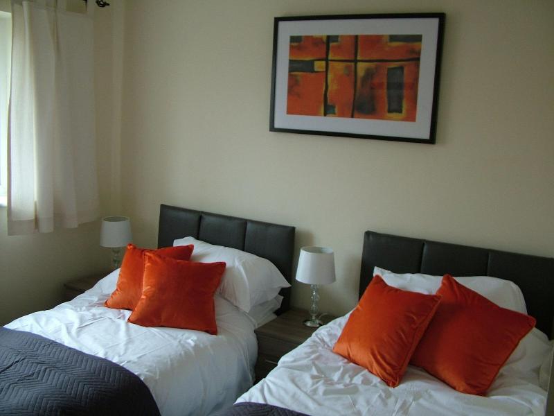 Thistle Cottage image