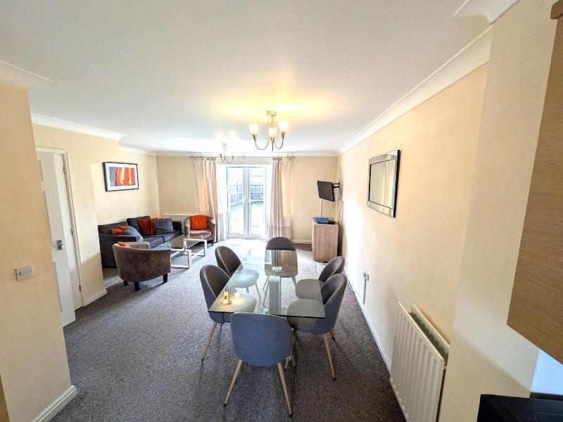 Thistle Cottage image