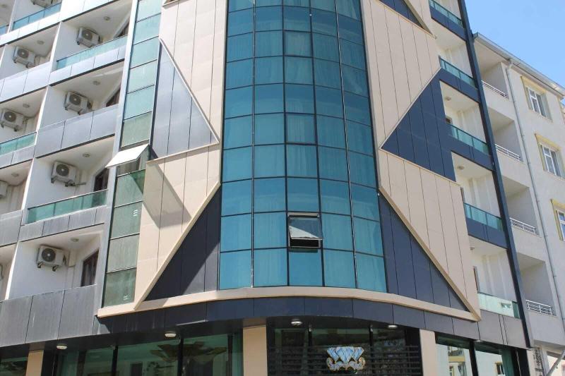 Crystall Hotel image