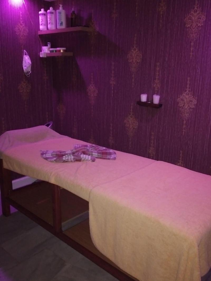 Crystall Hotel image