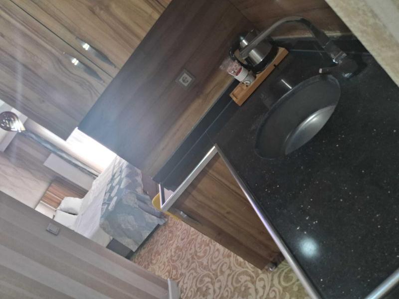 Crystall Hotel image