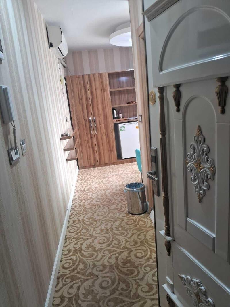 Crystall Hotel image