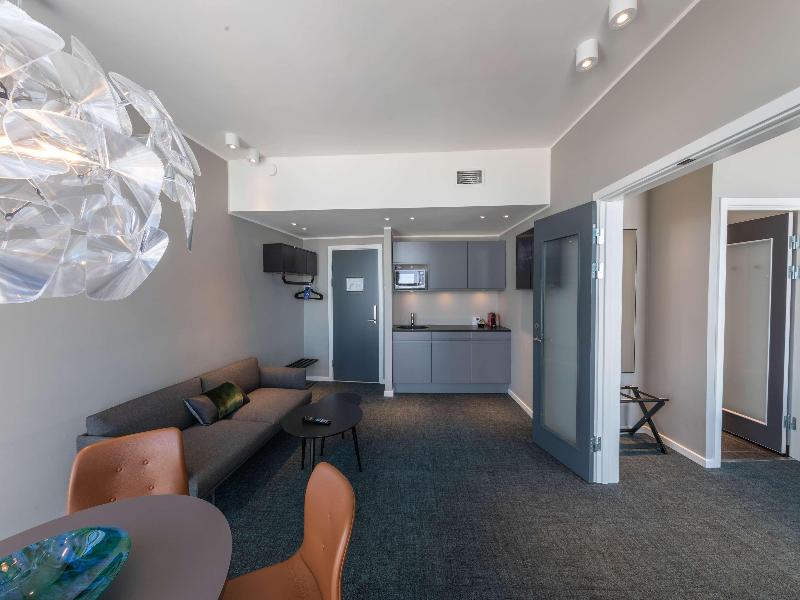 Best Western Plus Hotel Ilulissat image