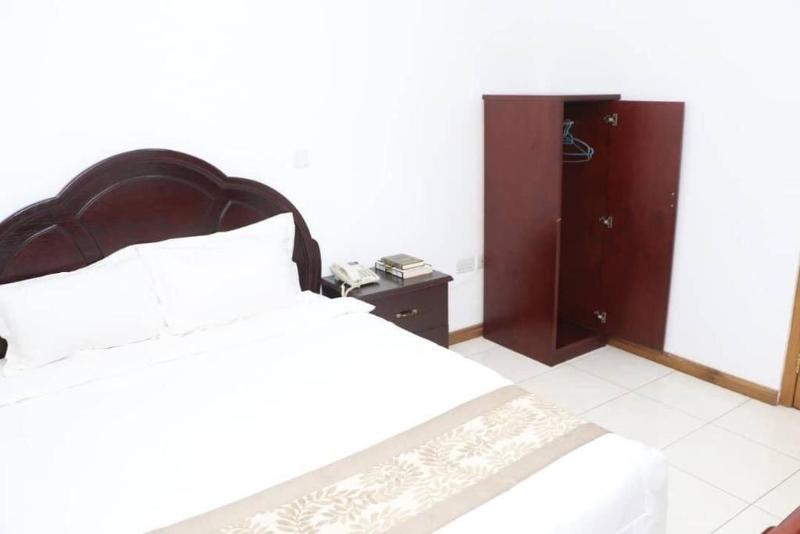 Luxury West Hotel image