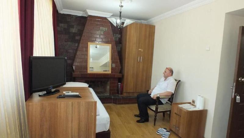 Naz Hotel image