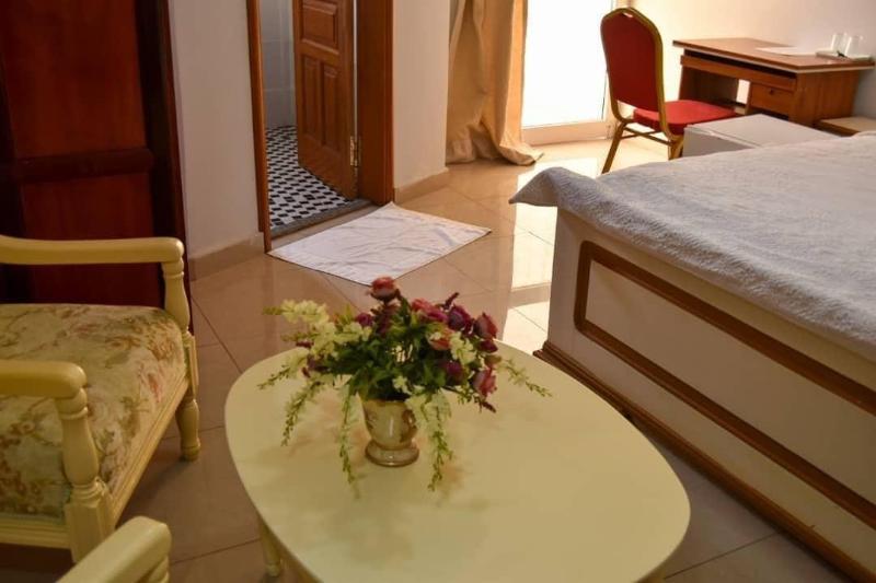 Hotel Edenia image