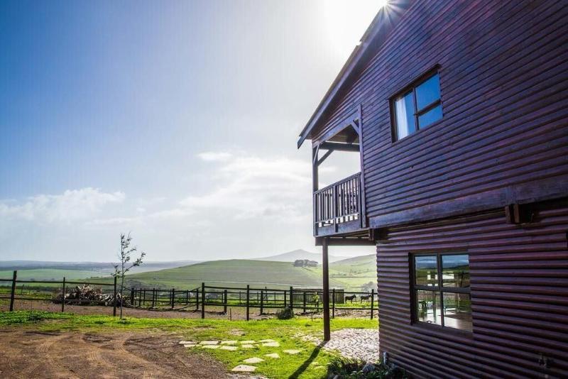 Anna Beulah Farm — general view