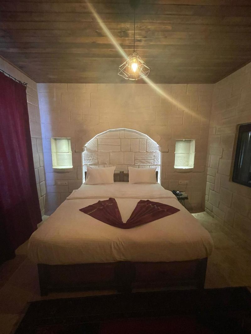 Megaron Cave Hotel image