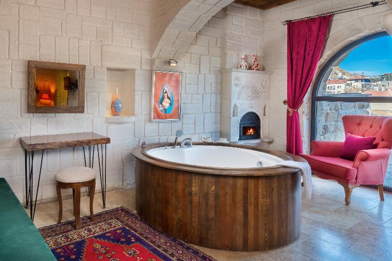 Megaron Cave Hotel image