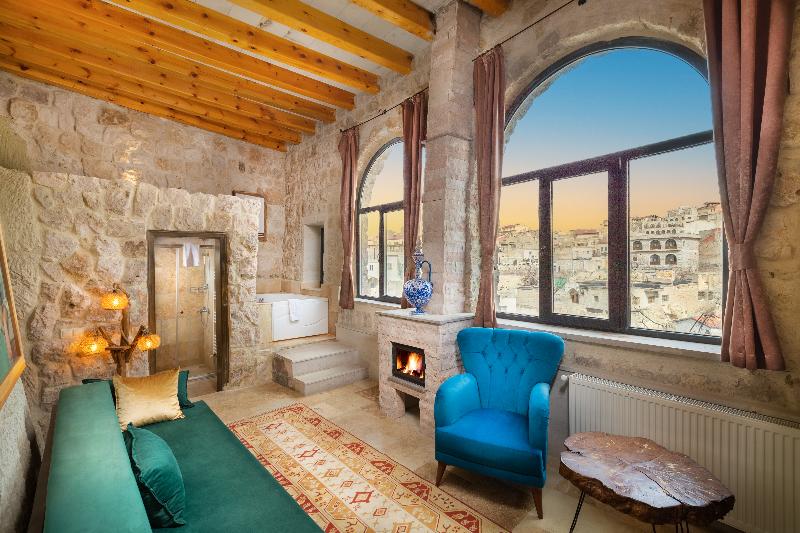 Megaron Cave Hotel image