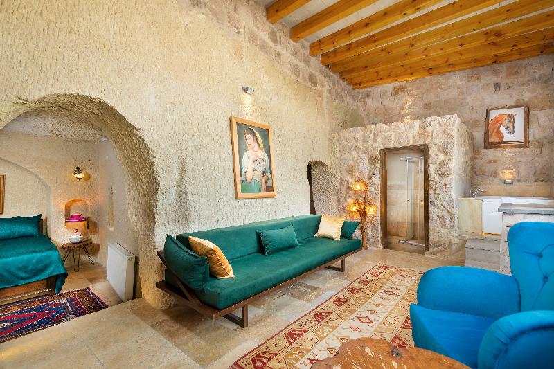Megaron Cave Hotel image
