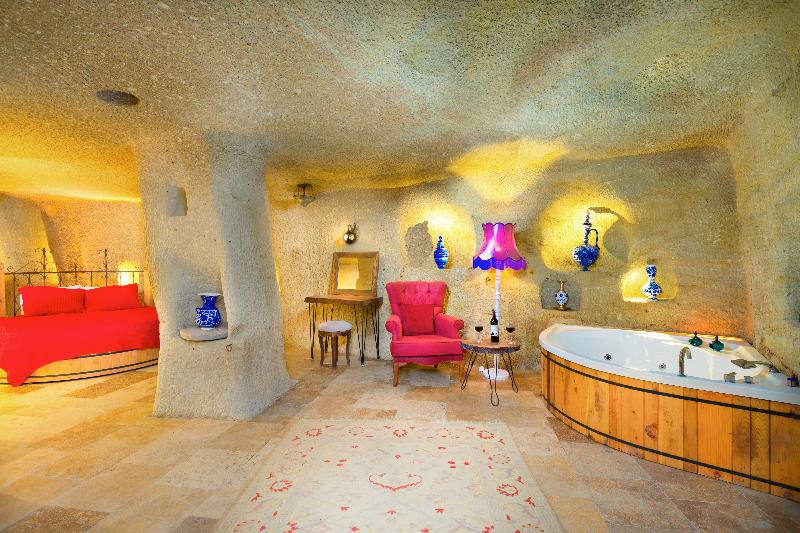 Megaron Cave Hotel image