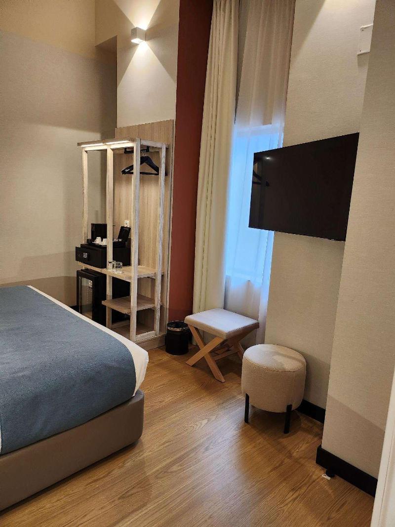 Soho Boutique Cadiz image