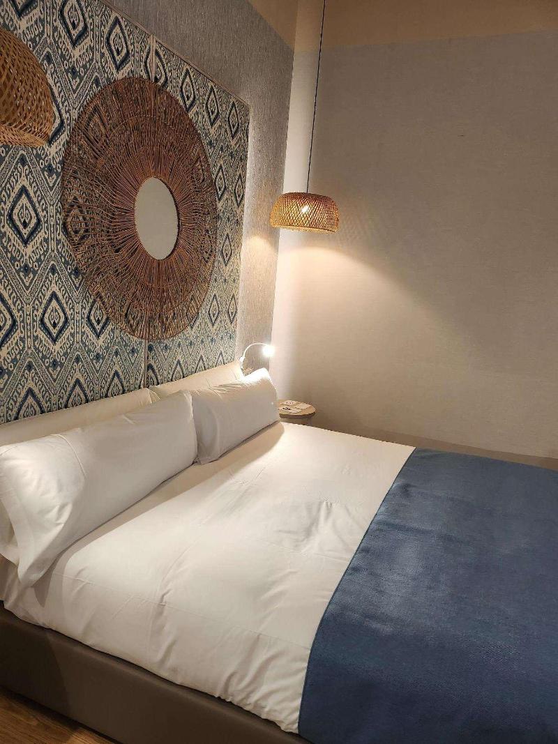 Soho Boutique Cadiz image