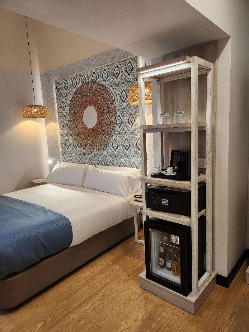 Soho Boutique Cadiz image
