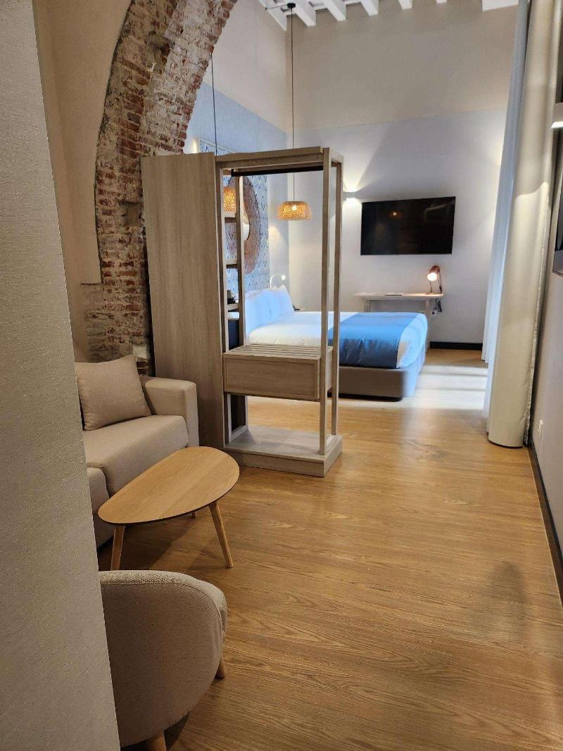 Soho Boutique Cadiz image