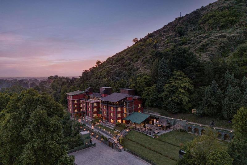 R.k. Sarovar Portico Srinagar image