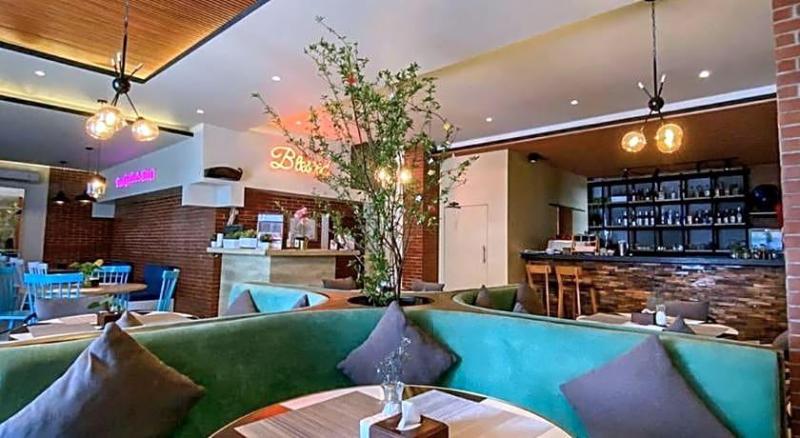 Kaloka Airport Hotel image