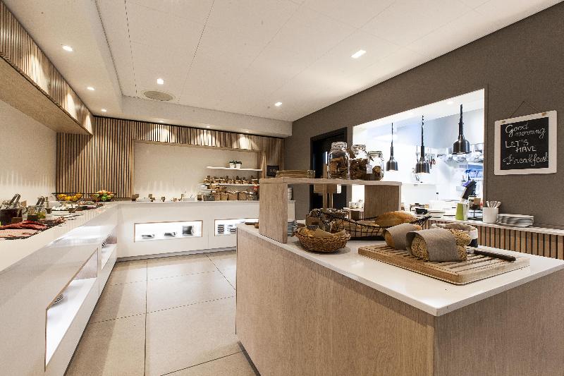 Hilton Garden Inn Jiaxing Xiuzhou image