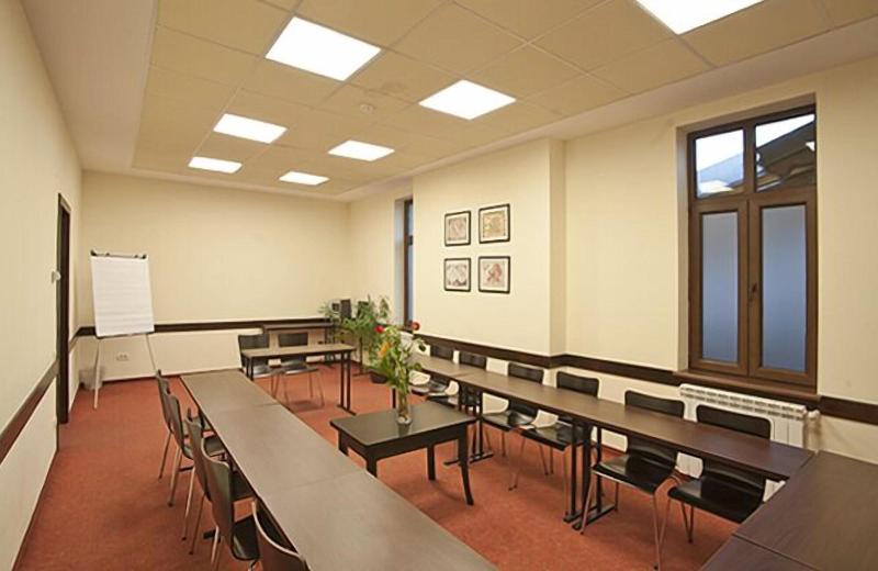 Hotel Bucegi image