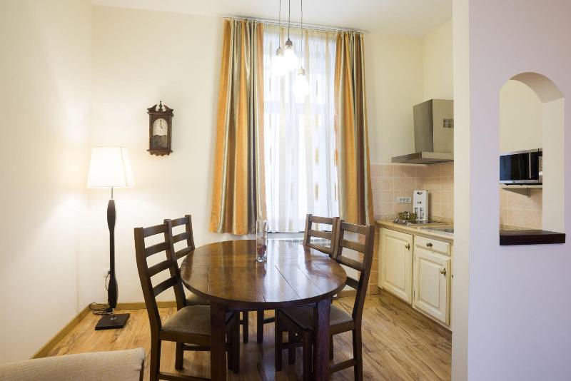 Hotel Bucegi image