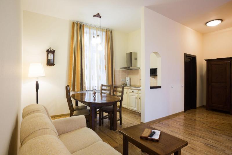 Hotel Bucegi image