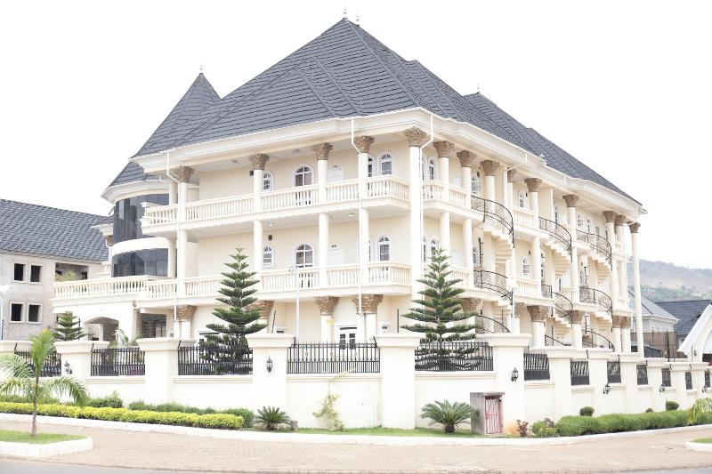 Edmudian Court Luxury Apartments image